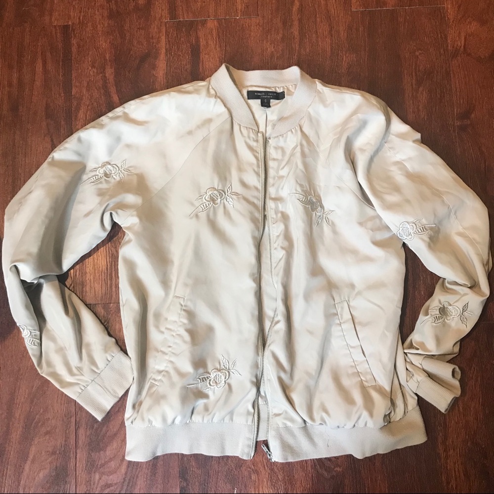 Embroidered light bomber jacket